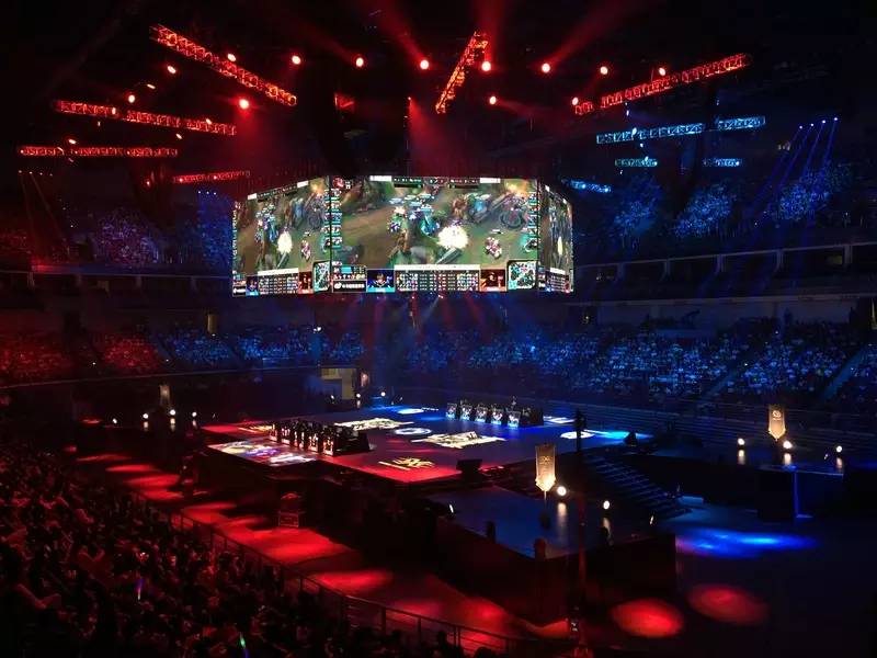 【赛后报告】 Ultra Prime 尽管频频失误，仍然战胜了IG